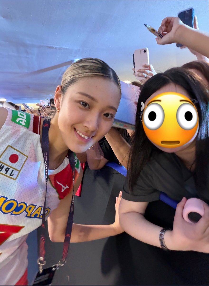 nippontism's tweet photo. YAYYY got a pic w/ sato ^_^ https://t.co/hnWjsBSY8J