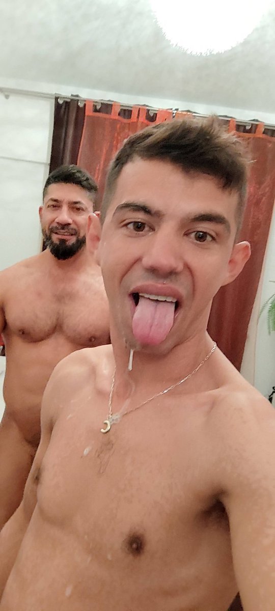 RealAmateurGay's tweet photo. #GayTop / #GayBottom / #Versatile
#Bareback
#Gay #GayPorno #GaySex #GayAdult #GayOnly #LGBTQ #GayX https://t.co/UqlPuZIcjc