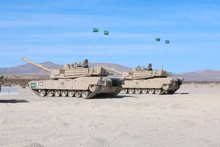 MajGeneralPaul's tweet photo. Royal Saudi Land Forces (RSLF) recently partnered with U.S. Army Central at Fort Irwin for their first rotation at the National Training Center. The training highlighted joint warfighting capabilities and reinforced the strong U.S.-Saudi defense partnership. https://t.co/VLFpKWOhNj
