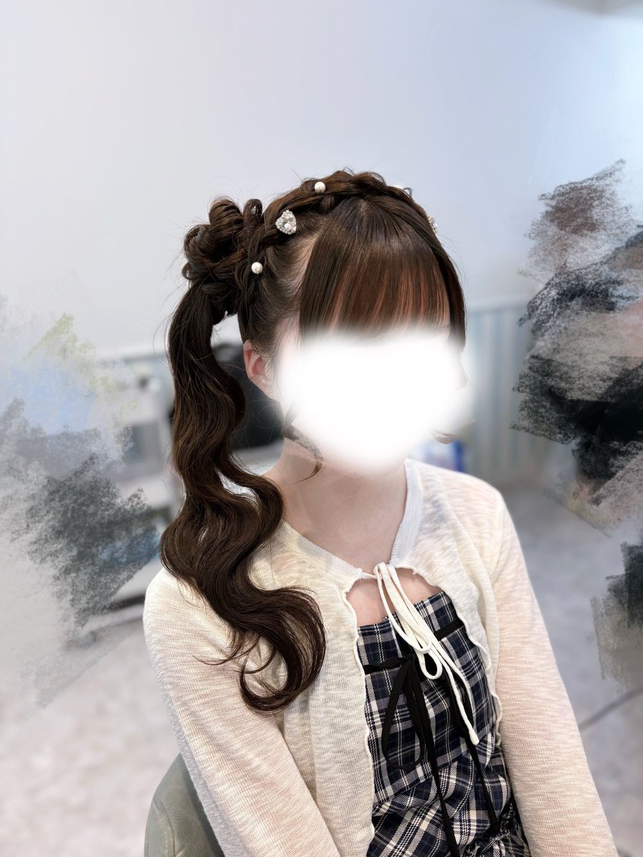qp4igb's tweet photo. 生誕撮りに行った日は円果望見意識でサイドテールのヘアメしてもらった😻 https://t.co/3yQ00LQf4c