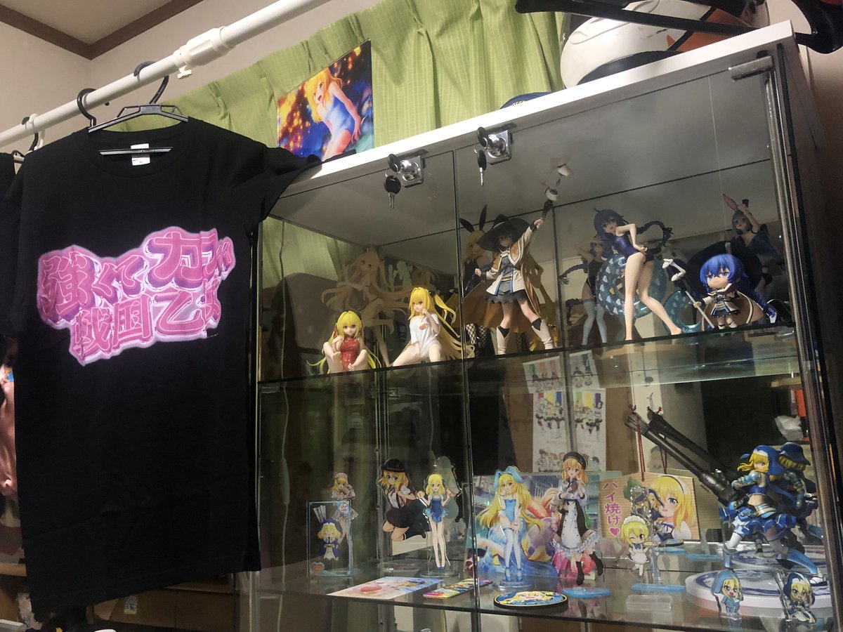 missileboy_486's tweet photo. Tシャツとアクスタ届いた
絶対痛車する https://t.co/4gLK2JUkFe