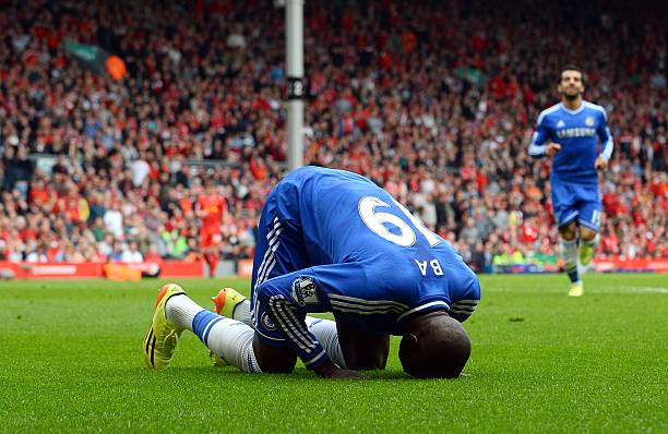 EPLworld's tweet photo. 🔔🇸🇳

مهاجم تشلسي السابق، وصاحب هدف فوز البلوز أمام ليفربول عام 2014 ⚽

تعيين السنغالي ديمبا با مديرًا رياضيًا في لوهافر الفرنسي ✨ https://t.co/efejx9ALDS