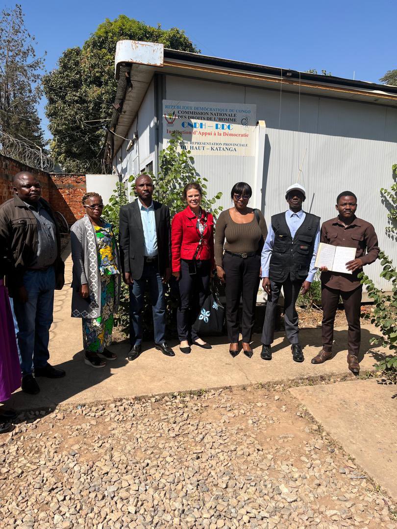 NorwayInDRC's tweet photo. 🇳🇴 L’Ambassade de Norvège était présente à la #DRCMiningWeek. Cette participation a permis des échanges constructifs avec différents acteurs du secteur privé et de la société civile sur des thématiques clés, notamment la gouvernance, la transparence et le développement durable. https://t.co/LgYFGtKGGs