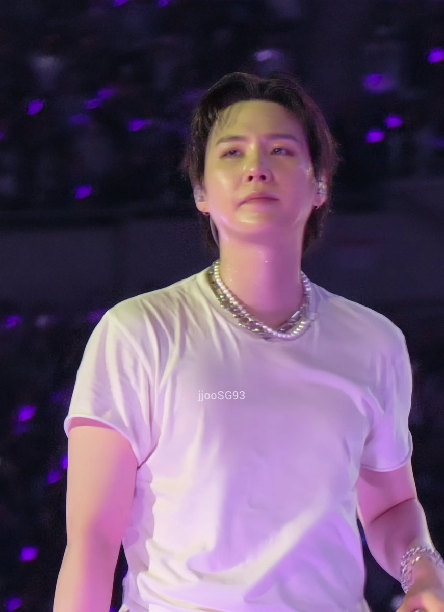 민 tweet media