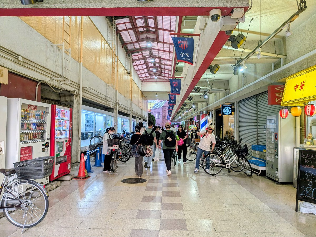 SpicaDX's tweet photo. 「小平駅前ショッピングセンターってどんなところ？」と前から気になってたんで行ってみた…
お店は多くはなかったな😅
西友の上のセリアは大きかった https://t.co/HsoCValvJW