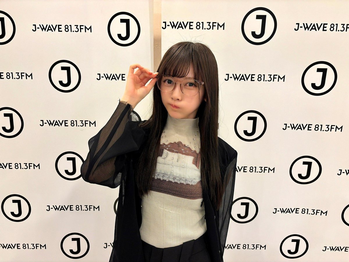 乃木坂46 【公式】Xの #池田瑛紗 さんの写真を編集してみました。
