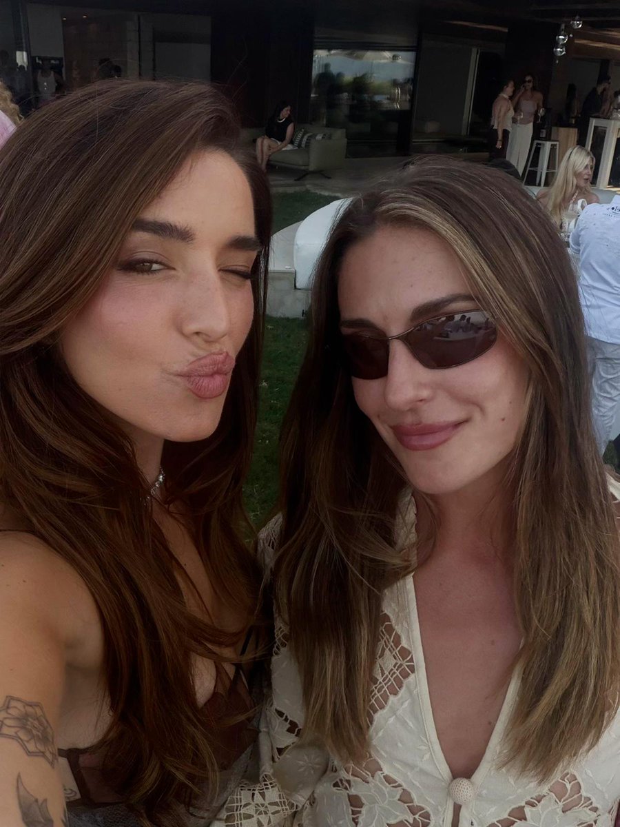 mamenjmnz's tweet photo. Alexia Putellas x Lola Indigo.
Las reinas con más clase que un colegio https://t.co/hwGCQtEkll