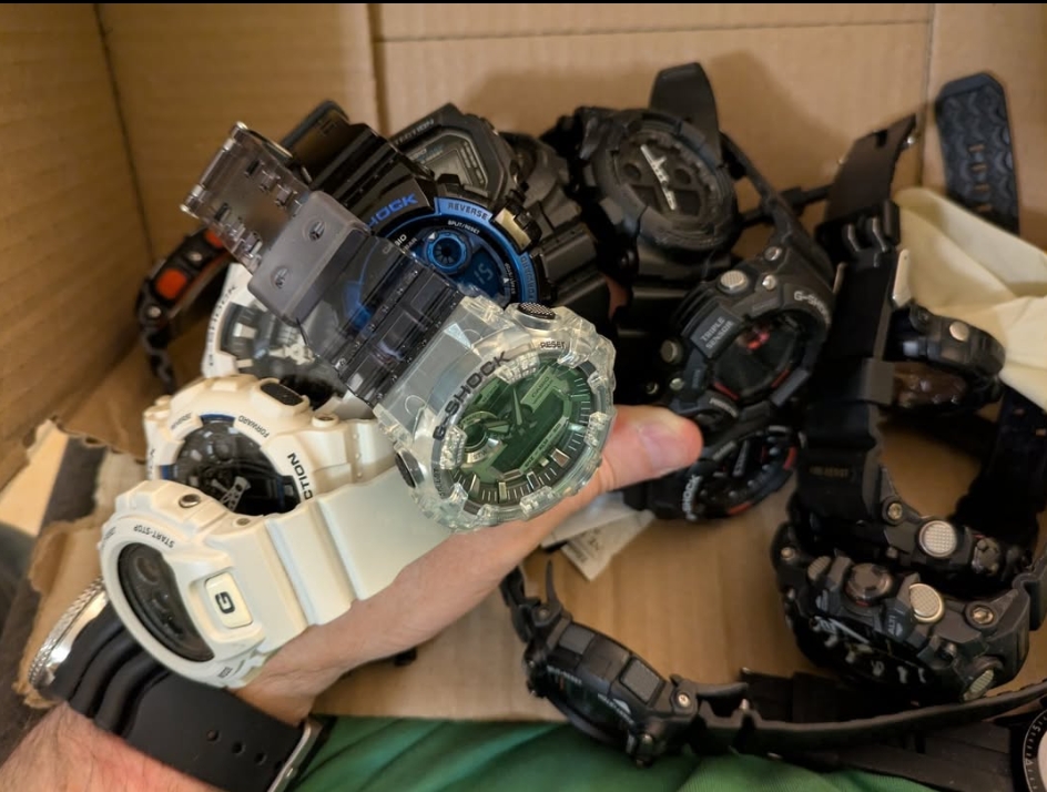 aigearguys's tweet photo. Well, I guess X is going to be a hot-mess hybrid of my G-Shock Instagram, and my AI guys Tumblr 🤣.
I'm back home next weekend, but found a pic of more of my Gs. I have even more than this now tho. I can't get enough. Have a few Seiko and Citizen divers watches, coz they're also hot 🔥.
#gshock #divewatch