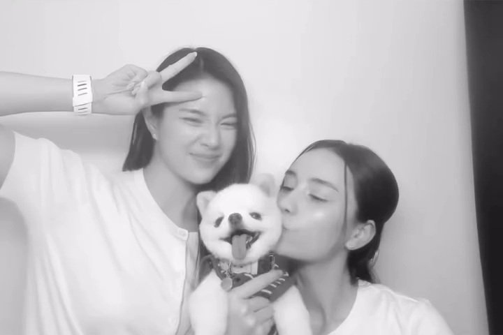 GinnyOfficialTH's tweet photo. ภาพถ่าย Family นี่หว่าาา

#ginnynatnicha #aangelinaass 
#จินเจ #GinJay https://t.co/MLpCPT7ITw