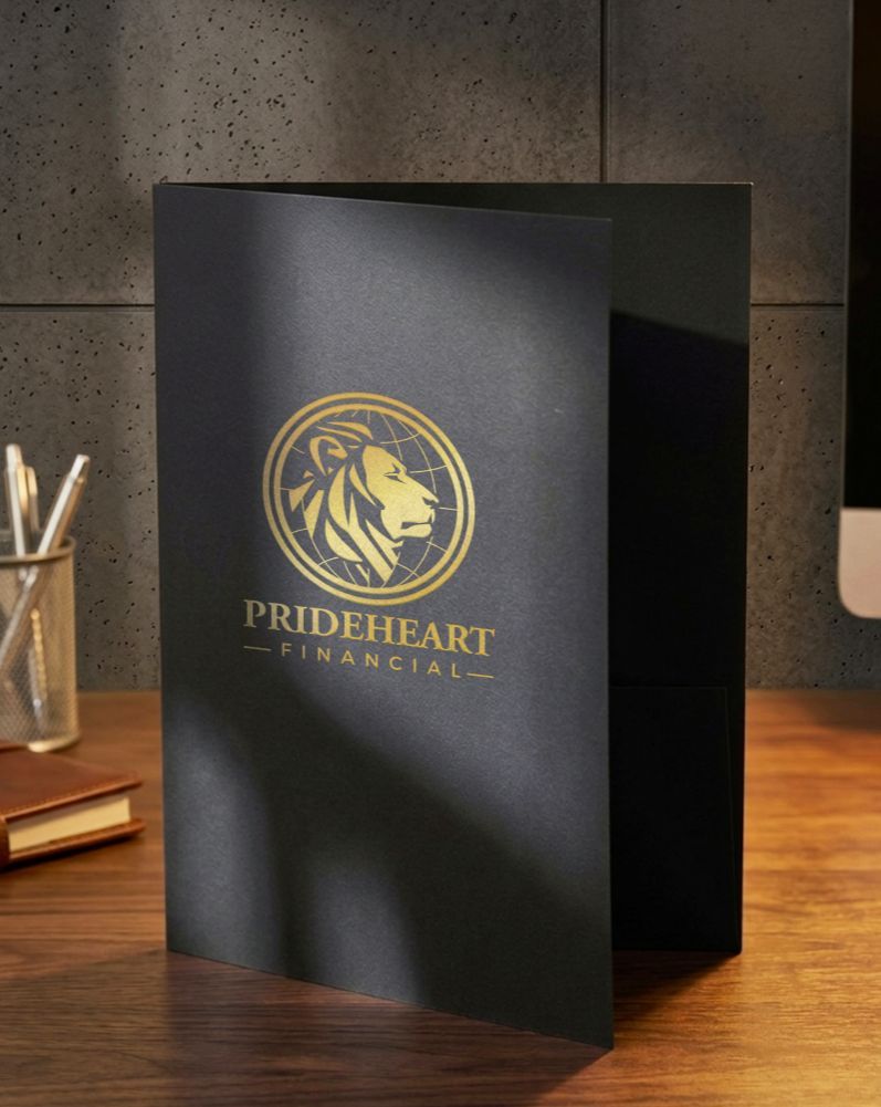 GCGreetingCards's tweet photo. First impressions matter. 

A professional folder helps organize important documents while creating a polished, memorable product that reflects the quality of your business.

Explore customizable options:
https://t.co/t1UKyZ4AUY 

#PresentationFolders #GalleryCollection https://t.co/oK7iEPL48l