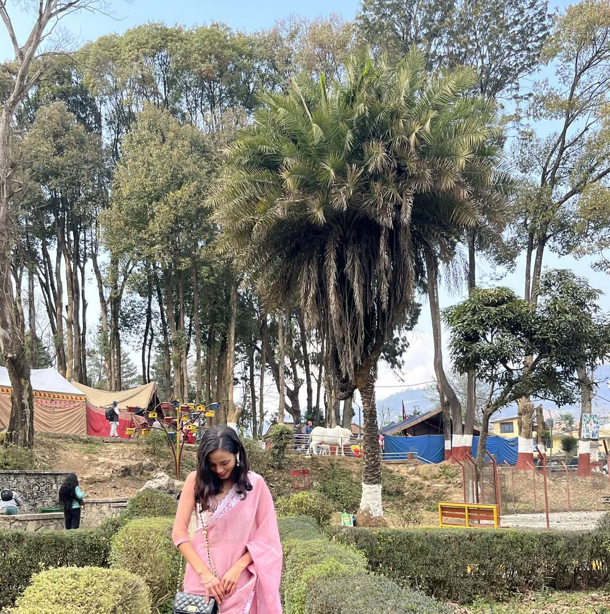 ThapaSubina22's tweet photo. Soft in pink, lost in my own little world Sometimes the best moments are the ones where you just pause and breathe it all in.
#PinkVibes #EthnicWear #NatureLover #OOTD #SareeStyle #GoodDays #OutdoorVibes https://t.co/764nl8Ffva