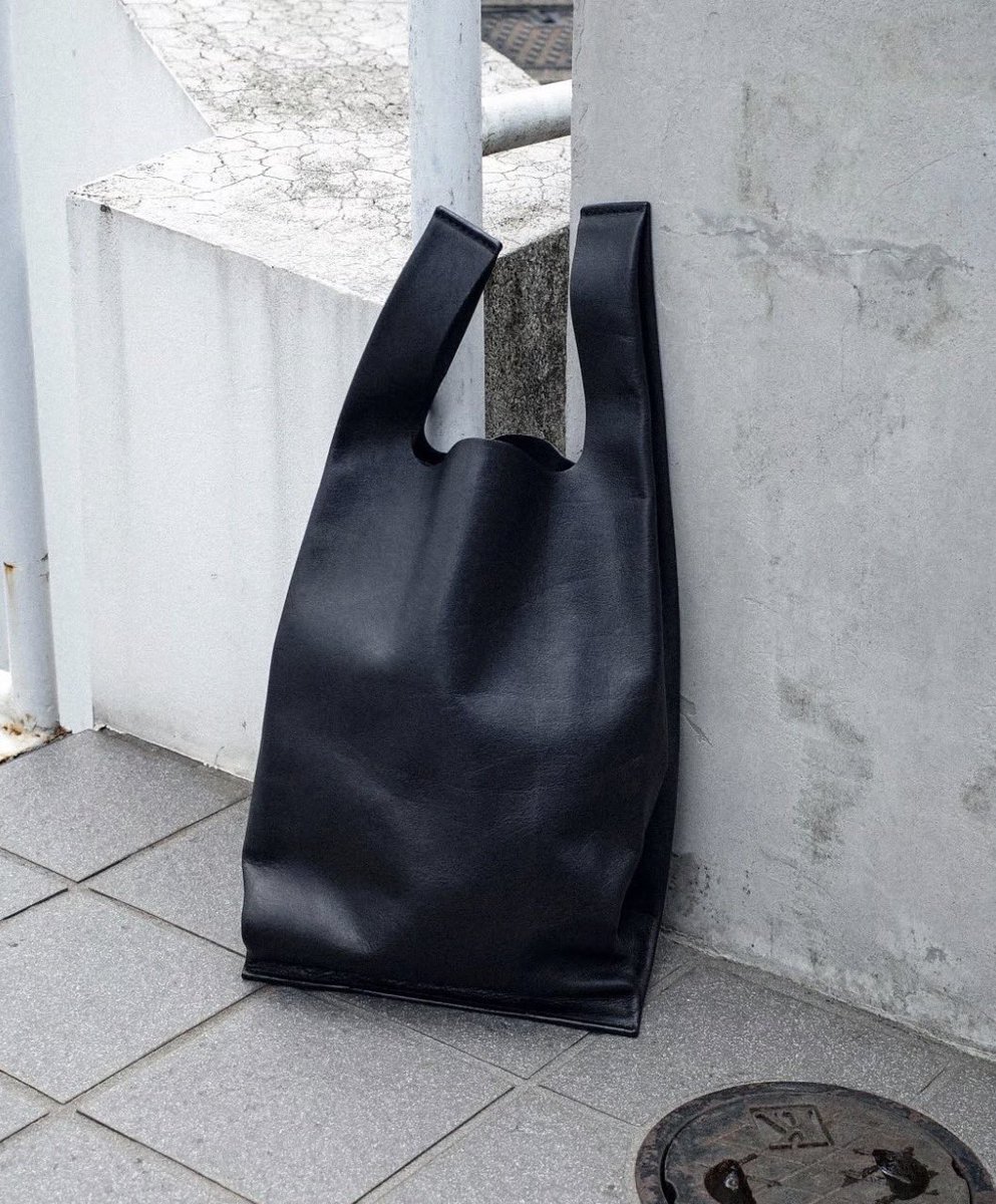 8th_month's tweet photo. Made in 浅草レザーバッグ全型完納。
¥12,100〜¥18,150 https://t.co/2OpajmOGwL