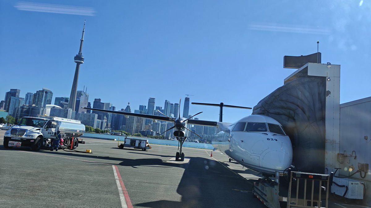 RMBJP4India's tweet photo. Billy Bishop Airport - One of the most beautiful Airports in the world! YTZ to NYC !! #BillyBishop https://t.co/L4C82WOQdi