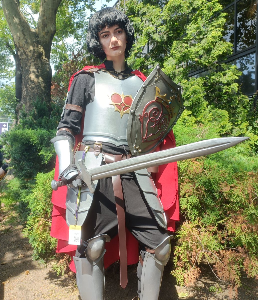 freakywheelr's tweet photo. MIKE THE BRAVE AT PYRKON!!! also face reveal https://t.co/PmnHXe4CEY