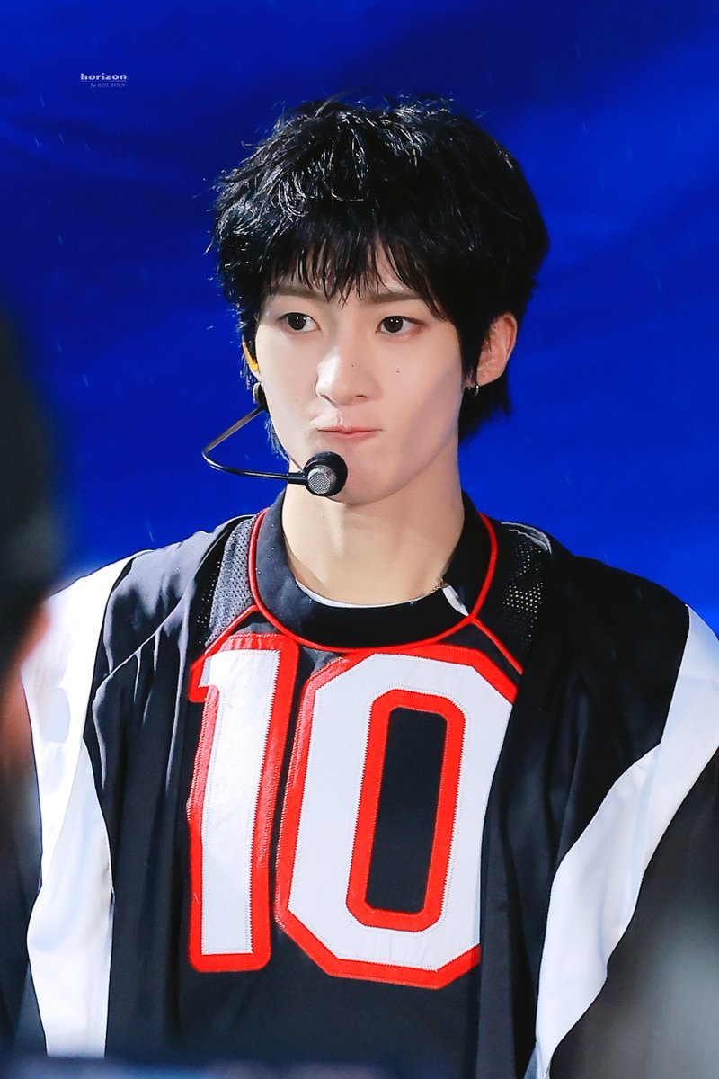 brachioku's tweet photo. ANAK IBUUUU 😭😭😭😭😭 https://t.co/Bj63eqMSDH