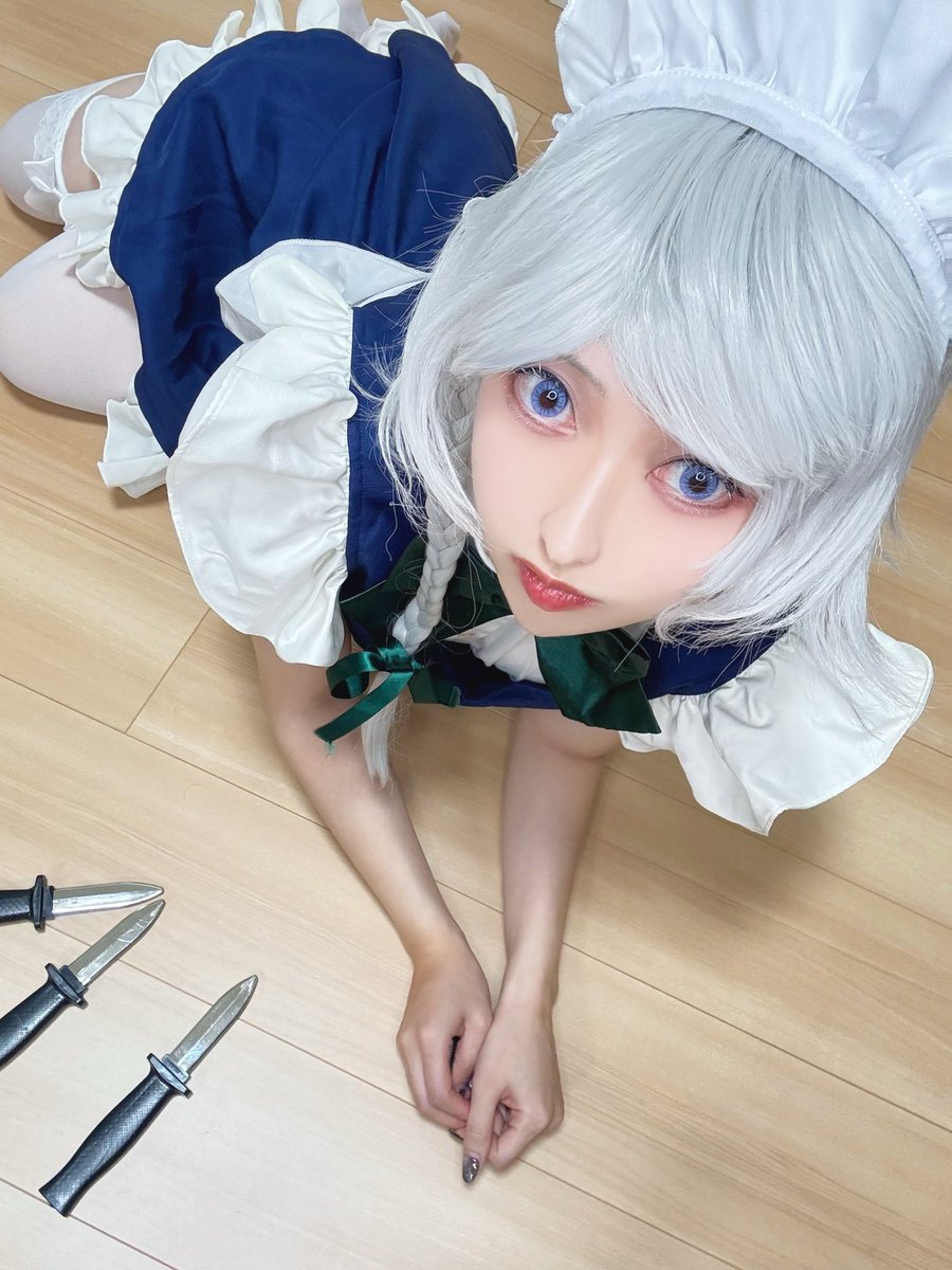 kero_kero_kuwa_'s tweet photo. ⚠︎コスプレ/Cosplay⚠︎

　　　　　　東方project
　　　　　　　　　　十六夜咲夜

　　　　「なんなの？お嬢様のお客様？」

#東方Project #touhouprojectㅤㅤㅤㅤ 
#十六夜咲夜 https://t.co/qopaOJA2g3