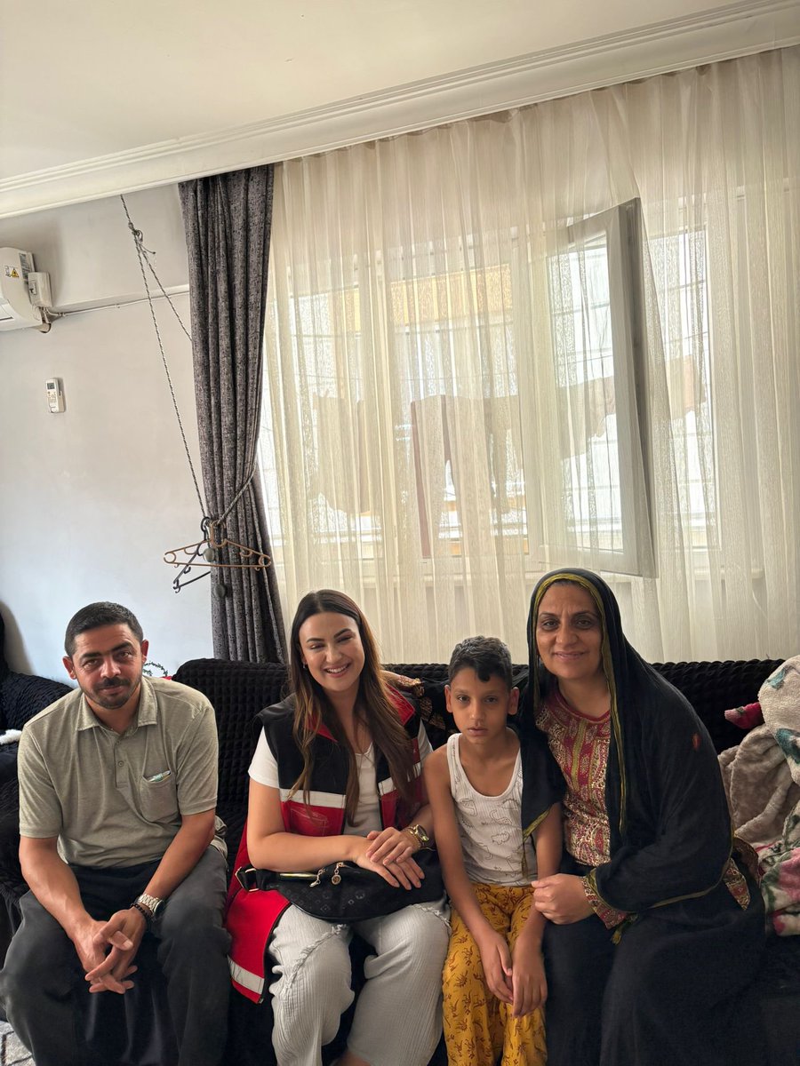 manisaash's tweet photo. Cumhurbaşkanlığı Genelgesi ile yürürlüğe konulan Roman Vatandaşlara Yönelik Strateji Belgesi (2023-2030) ve II. Aşama Eylem Planı kapsamında, Barbaros Mahallesi’nde saha çalışması gerçekleştirildi. https://t.co/GMlRbZ7fJY