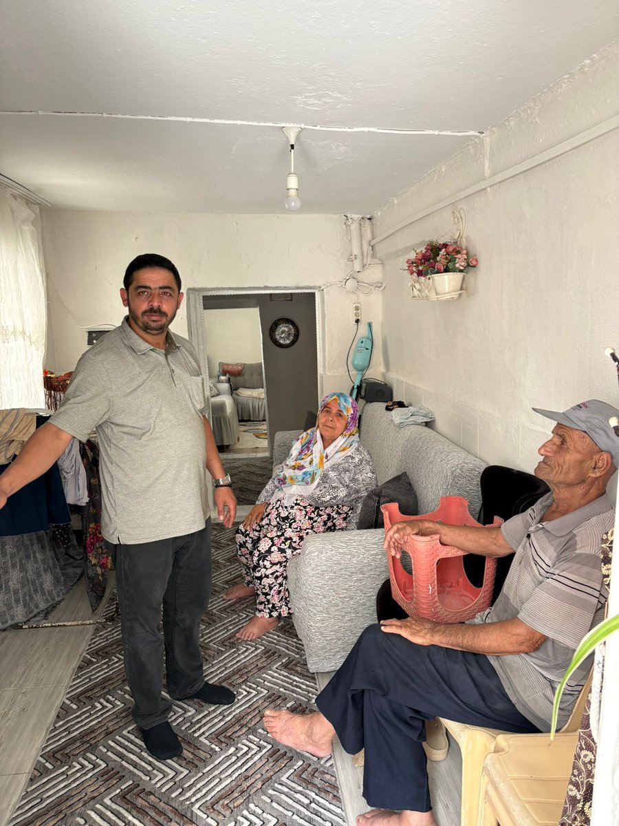 manisaash's tweet photo. Cumhurbaşkanlığı Genelgesi ile yürürlüğe konulan Roman Vatandaşlara Yönelik Strateji Belgesi (2023-2030) ve II. Aşama Eylem Planı kapsamında, Barbaros Mahallesi’nde saha çalışması gerçekleştirildi. https://t.co/GMlRbZ7fJY