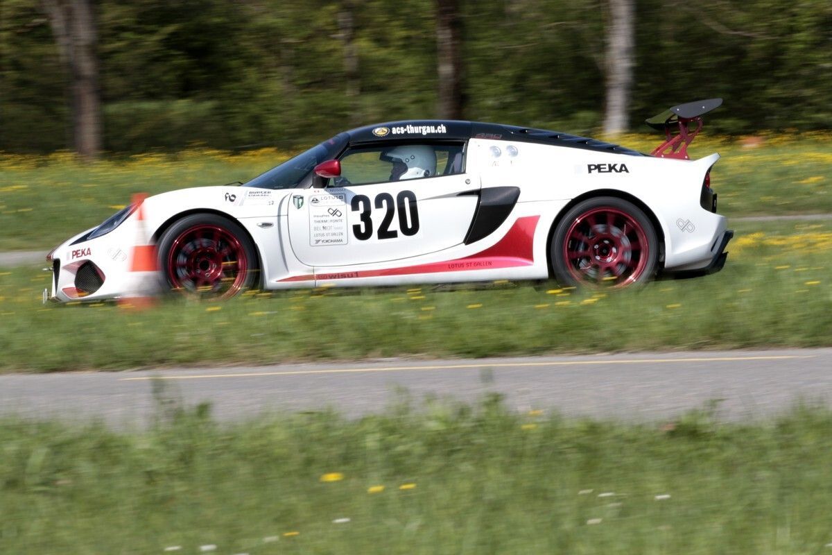 streetwheelz1's tweet photo. Christian NUESSLI driving the Lotus Exige Cup 430 with start number 320 during Auto Renntage Frauenfeld 2026. #autorenntagefrauenfeld #lotus #lotusexige #exigecup430 #sportscar #tracktool #slalom #motorsport #streetwheelz1 https://t.co/XHGlOoTgct