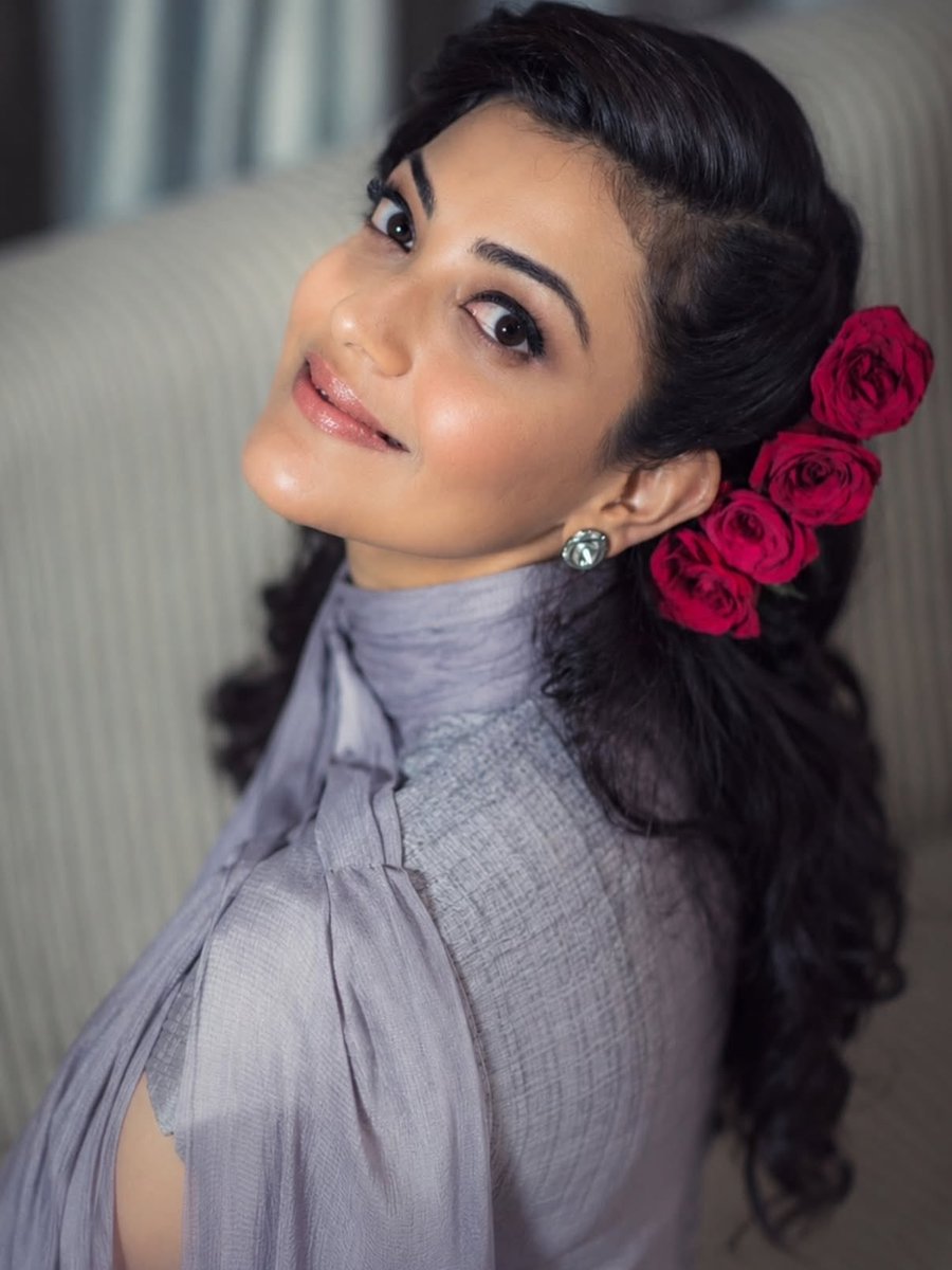 MissMalini's tweet photo. Wishing You A Very Happy Birthday 🥳 

#kajalaggarwal #Missmalini https://t.co/S4nWkyRv9P