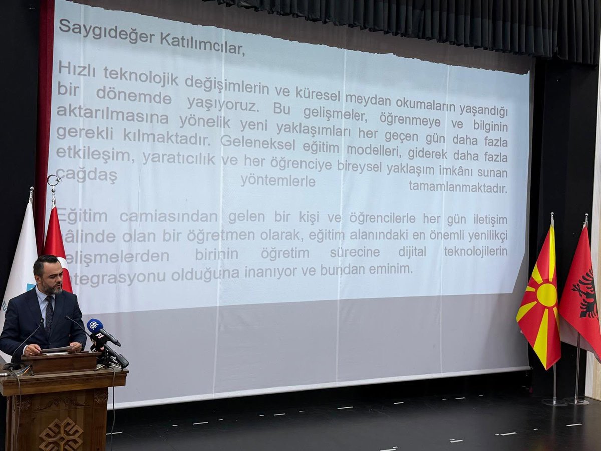 UskupEM's tweet photo. T.C. Üsküp Büyükelçiliği Eğitim Müşavirliği’nin himayeleri ve MATÜSİTEB iş birliğiyle düzenlenen Türk öğretmenlerine yönelik “Eğitimde Yenilikçi Gelişmeler” Seminer Programı’nın son aşamasının açılış programı gerçekleştirildi.
Emeği geçen herkese teşekkür ediyoruz. https://t.co/TdjdlFVJaC