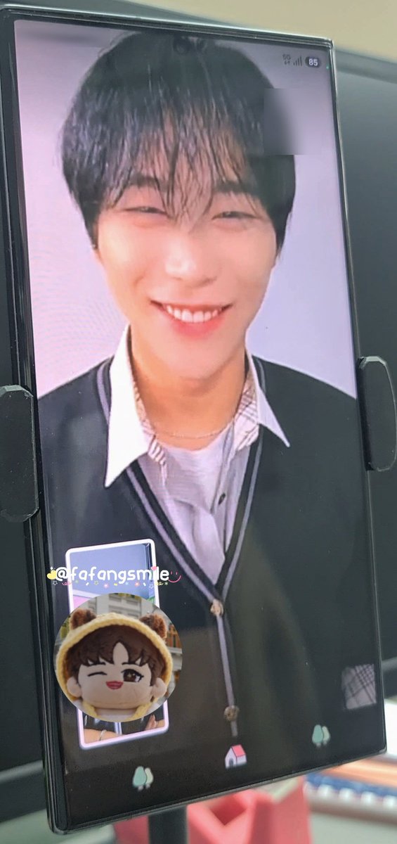 fafangsmile's tweet photo. 19-06-2026 | Talkport 💛

ความสดใสทั้งหมดของโลกใบนี้ รวมกันอยู่ที่พิจุนซอละ แค่เห็นหน้า ก็ยิ้มออกไปแบบไม่รู้ตัวเลยละ วันนี้พิยิ้มเก่งมาก คนเก่งของฟาฟาง🫳✨️🦊

#박준서 #준서 #JUNSEO 
#BAE173 #비에이이173 https://t.co/KKb0A6kH3q