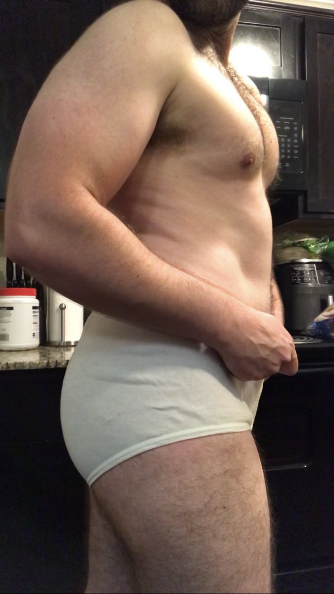 Simonfoste78693's tweet photo. Grew up to be the burly ass bear I was always attracted to. What’s that saying? “You are what you eat?” https://t.co/gIpVNWPy67