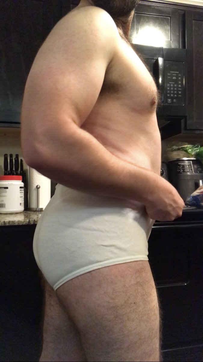 Simonfoste78693's tweet photo. Grew up to be the burly ass bear I was always attracted to. What’s that saying? “You are what you eat?” https://t.co/gIpVNWPy67