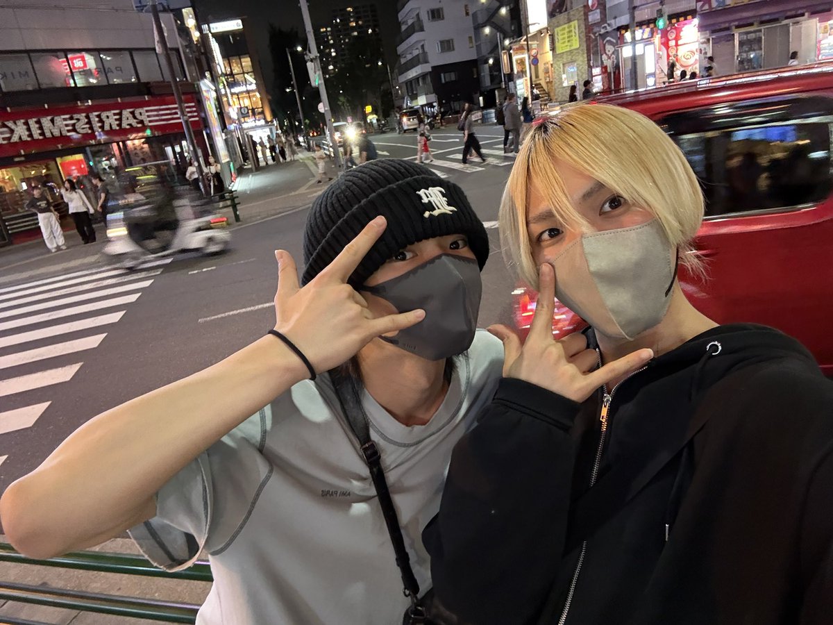 masato_yogayo's tweet photo. 永遠に笑ってたね🤟🏻
お買い物してご飯食べた〜🛍🍚 https://t.co/Ksahtc2bW6