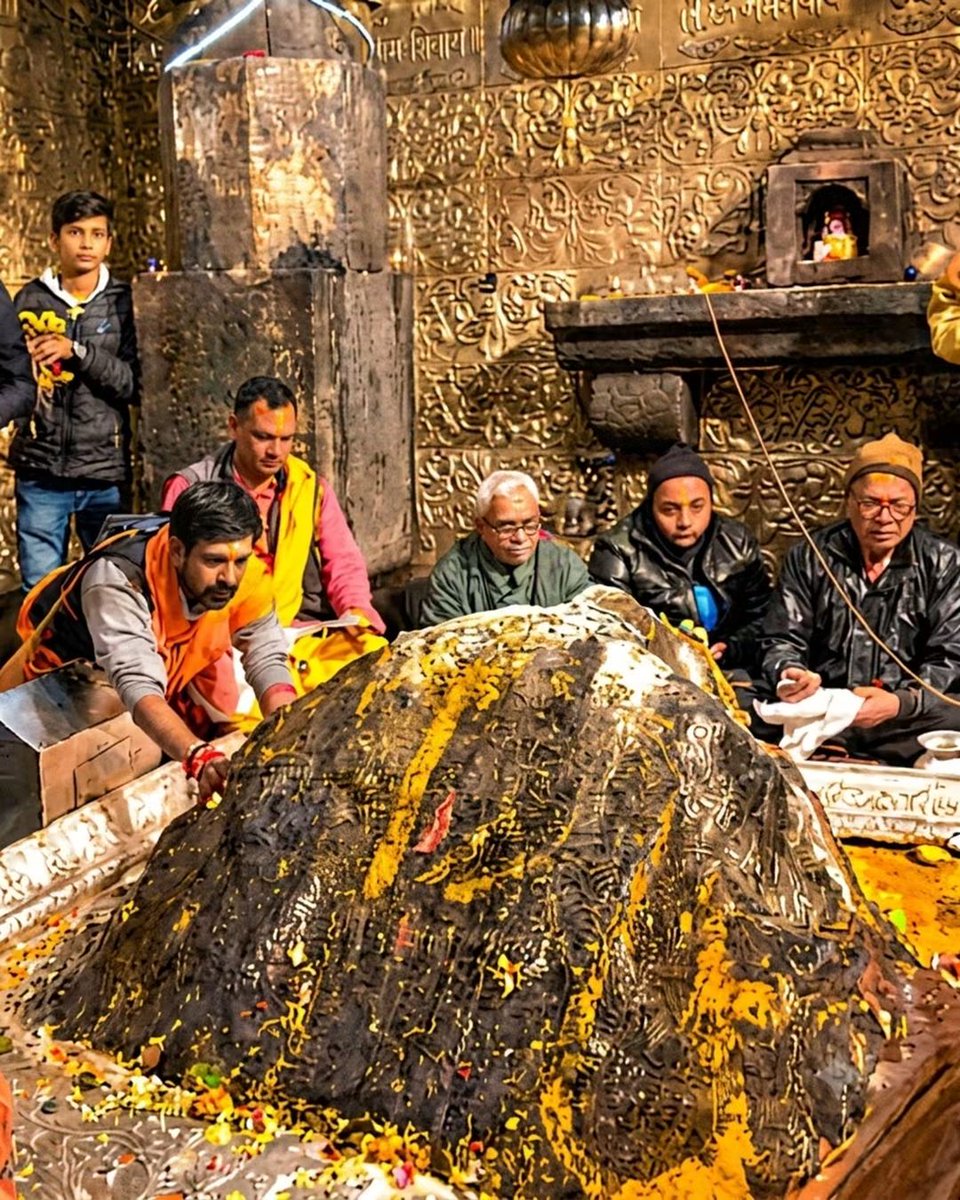 XGuruManoj's tweet photo. श्री केदारनाथ ज्योतिर्लिंग दिव्य दर्शन 🙏🌸 https://t.co/ekOGF2Rgd9