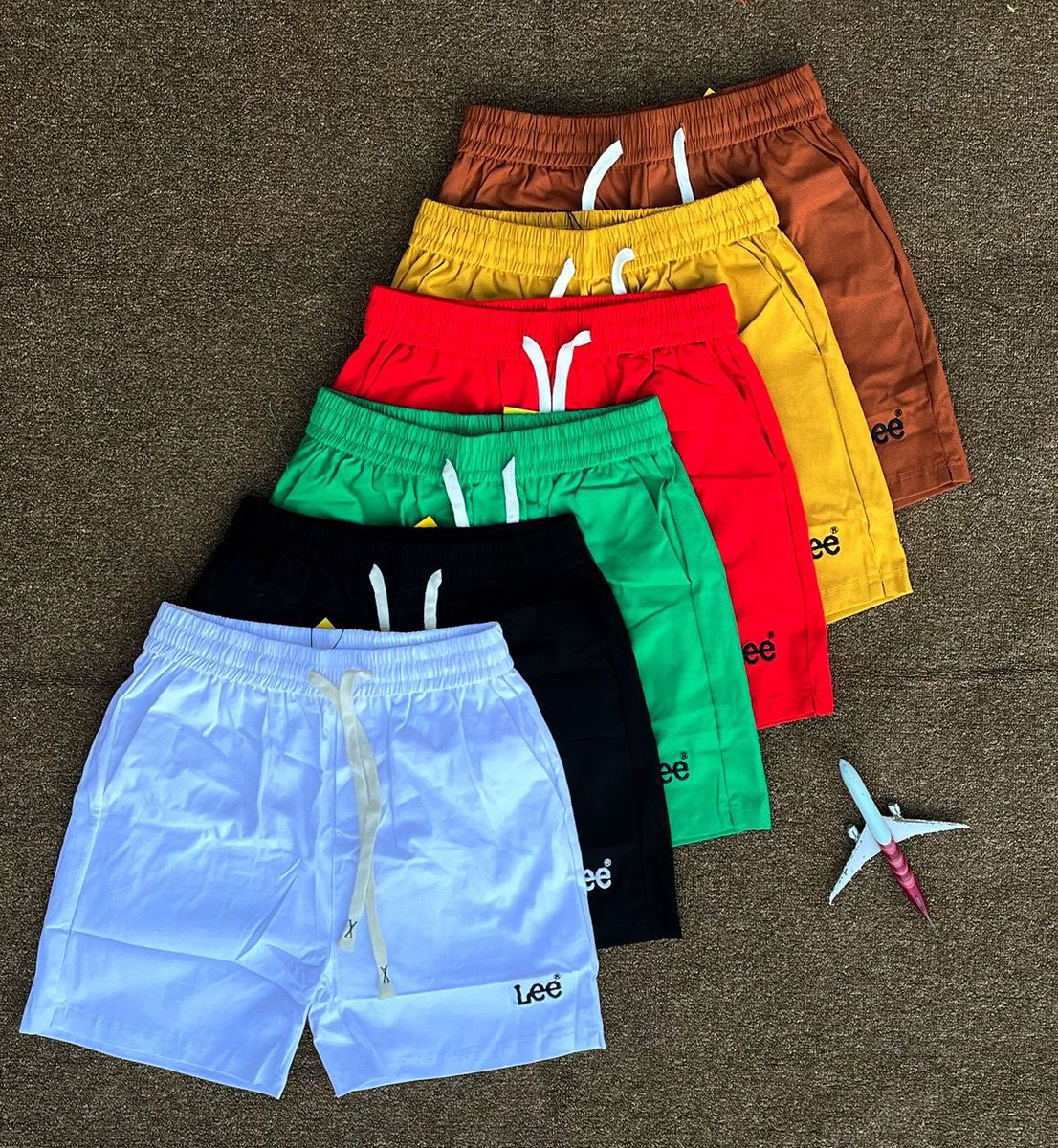 ednalyimo3's tweet photo. New Shorts 🔥

📌Price 25000/=
size M to 2XL (30____36)
* ⁠📞/watsapp 0656723705
 @eddy_fashion_store 
loc; Tegeta wazo road
delivery ✅✅✅✅ https://t.co/xS2E5rDBmo