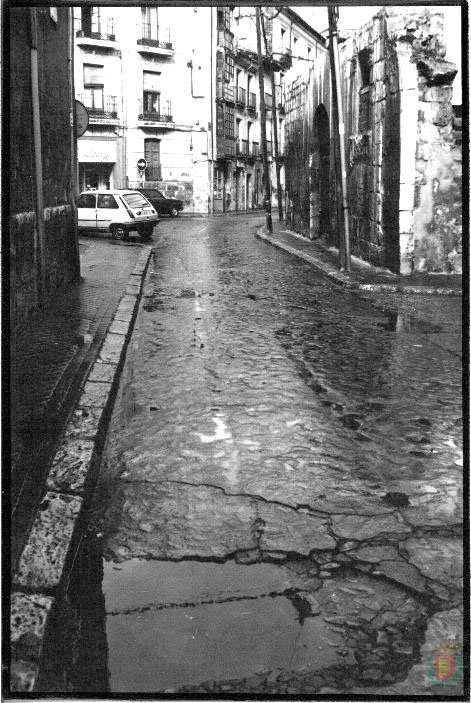 valladysuscosas's tweet photo. Imagen de la Calle Juan Mambrilla de #Valladolid en los años 70 

📷 Archivo municipal de Valladolid https://t.co/TZXRBxpWLc