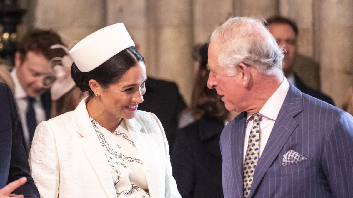 RoyalRevealed's tweet photo. Meghan Markle is facing what insiders call her darkest 𝗗𝗔𝗬𝗦 in years. 
Her 'As Ever' brand is under scrutiny, and her PR move has been 𝗦𝗛𝗨𝗧 𝗗𝗢𝗪𝗡 by King Charles. #Harry made his move too — and Charles didn't take the bait. Full story 👇

 https://t.co/sglr77RxDR https://t.co/pQKBIG48Cg