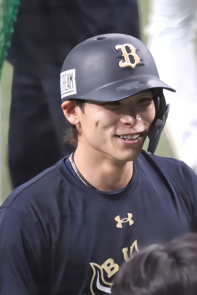 dora_sh3's tweet photo. 帰れなかったどうしようって思って、色々やってたからほとんど試合見れなかっし頭入らなかったけど、練習見学で甲斐野くん見つけた時の笑顔の圭太くん見れたので今日は満点💯✨️
やっぱり推しの笑顔は癒しだ〜！！
#中川圭太 https://t.co/hqsAsL5U5j