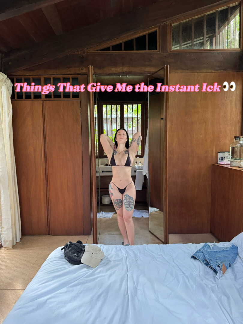 chihuahuamama11's tweet photo. my ick list flew out the window! 🫠 #fyp #foryou #foryoupage #viral #trending #explorepage https://t.co/E9TQXnU11Z