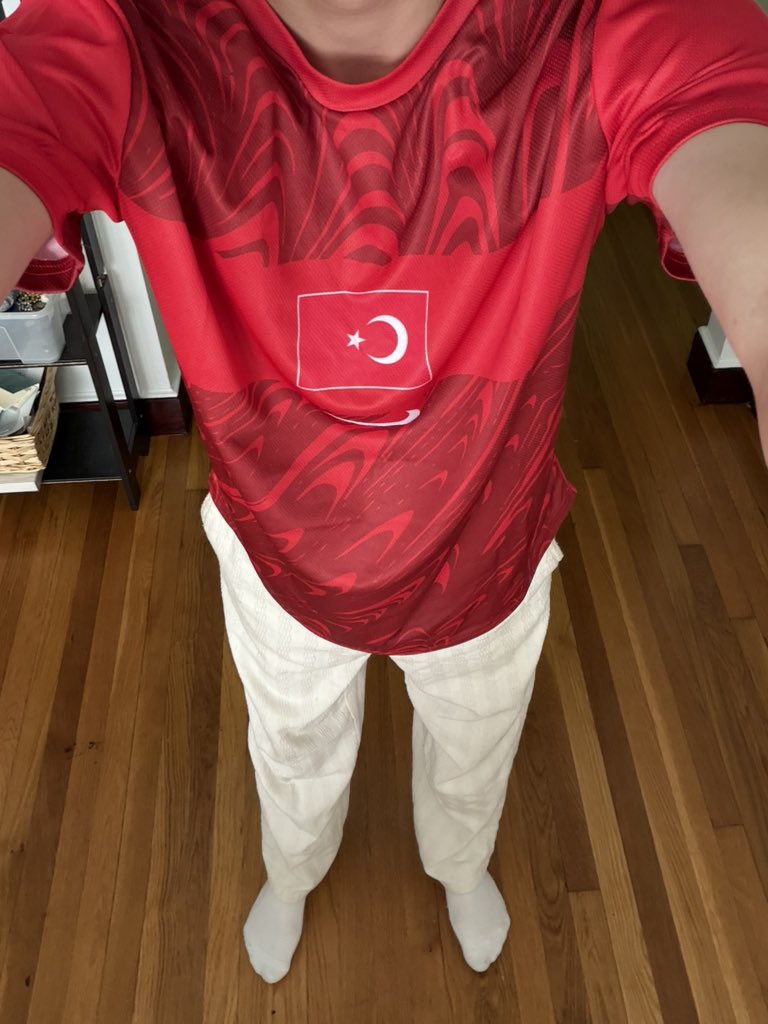 realMARIF's tweet photo. Bugun musteriler nerelisin diye sormayacak!! 🇹🇷🇹🇷🇹🇷🇹🇷 https://t.co/aFQ4IV9f6v