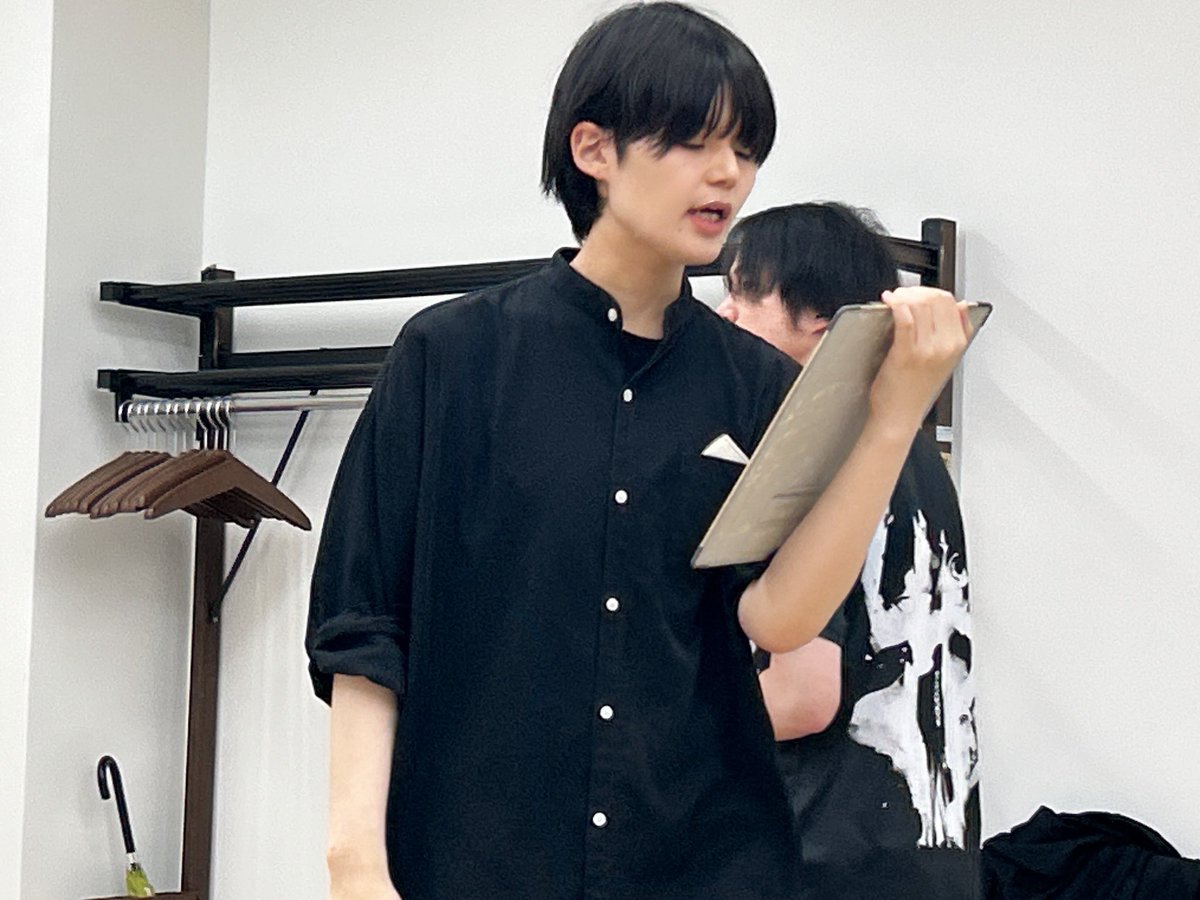 _murayu's tweet photo. #リフレイン2026 の稽古に行ってきました✨

今日は重要なシーンの稽古✨
どんどん作品が出来上がって来ていてテンション爆上がり中です‼️

増席分残り数枚しかないのでご予約はお早めにお願いいたします‼️

🎫予約はこちら✨(村上扱い)
https://t.co/mRk1KXVRzS https://t.co/wNPNTKCFvZ