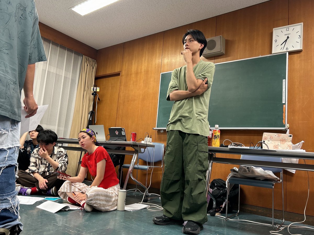 _murayu's tweet photo. #リフレイン2026 の稽古に行ってきました✨

今日は重要なシーンの稽古✨
どんどん作品が出来上がって来ていてテンション爆上がり中です‼️

増席分残り数枚しかないのでご予約はお早めにお願いいたします‼️

🎫予約はこちら✨(村上扱い)
https://t.co/mRk1KXVRzS https://t.co/wNPNTKCFvZ