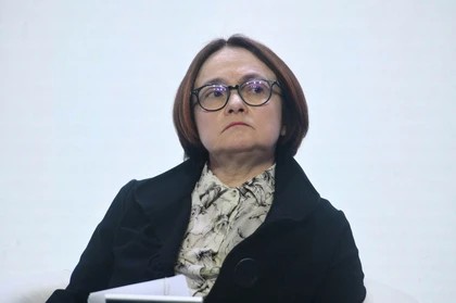 0327tnumata's tweet photo. 良かったぁ!エリヴィラは無事だった!😭😭😭

🇷🇺ロシア中央銀行は政策金利をわずか25ベーシスポイント引き下げ、年率14.25%とした。

今回の改定は2025年6月に始まった現在の金融緩和サイクルにおける最低限の利下げ幅となる。https://t.co/9CAsA9zJ3A https://t.co/mb4liKuXtp