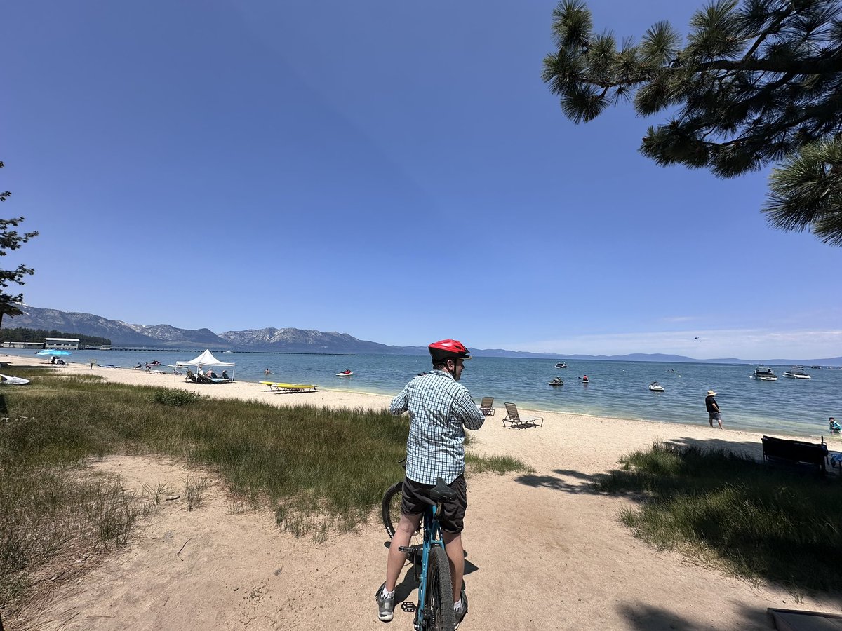 SnowPalsDotOrg's tweet photo. @YoseConservancy @YosemiteNPS @YouTube @AllTrails @snowpalstahoe Join us to bike along the beach front bike paths of Lake Tahoe

#SF #BayArea #SantaRosa 

CAwx https://t.co/M3oDQ84RWA