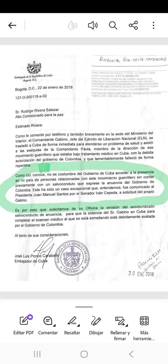 ANIABELLO_R's tweet photo. No sorprende que este tipo siga insistiendo en acuerdos para beneficiar a los criminales de lesa humanidad del ELN, cuando era su mandadero ante Santos que, a propósito, ya anunció su voto por él.
#ElPuebloVotaTigre y los bandidos votan bandidos. https://t.co/LuC14VeQsH