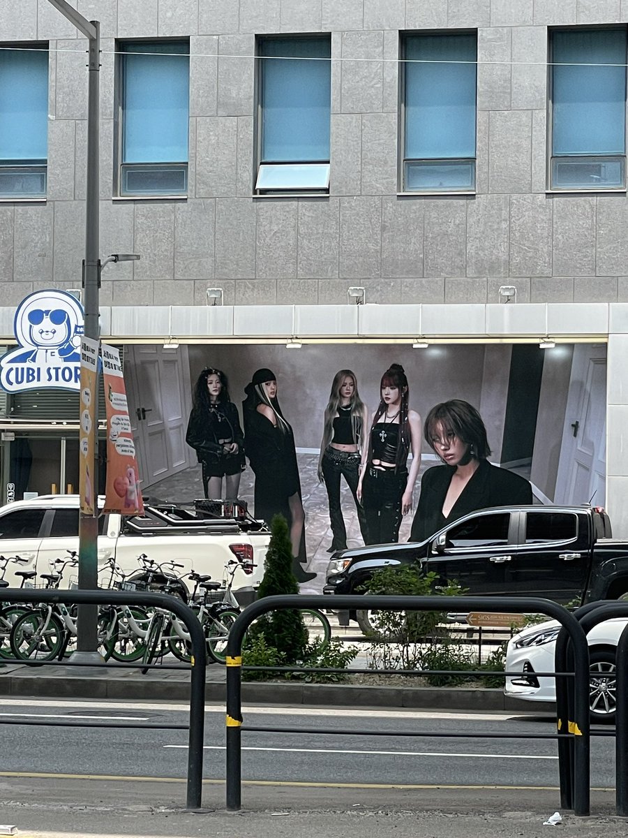 돌멩이 tweet media