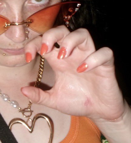 billsbobblehead's tweet photo. i get so excited when people ask if they are my natural nails because i am so proud of them, i tell them “well of course” and show the undersides so they know im not lying 😅 and my default picture pose is flashing my claws because i want them to be seen at all times 😏 examples: https://t.co/Y8ZCJoqA9e