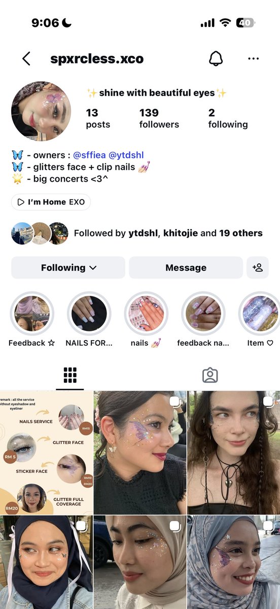 xxtyong's tweet photo. any EXO-Ls going to EXO tomorrow at Stadium Hoki? 🥹✨

if u need glitter face makeup and press on nails for the concert, feel free to dm me hehe 💅

can meetup around Stadium Hoki 🫶

#EXO #EXOL #EXOinKL #StadiumHoki https://t.co/iqImA4M1jN