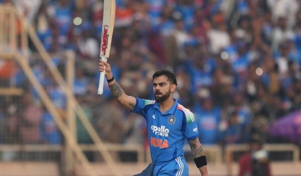 ImTanujSingh's tweet photo. 🚨 KING KOHLI IS COMING BACK 🚨

- India's Assistant Coach Ryan Doeschate hinted that Virat Kohli is coming back in the ODI series Vs England. (Pratyush Raj). https://t.co/hLyGqd48IX