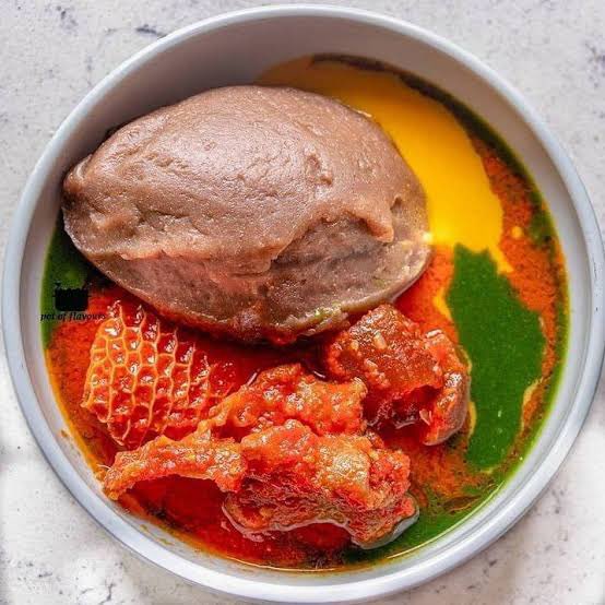 Alpha_Yom's tweet photo. What’s your two favorite swallow?

Wheats

Amala

Eba

Pounded Yam (not poundo 🙄) https://t.co/gNNec5Fkdg