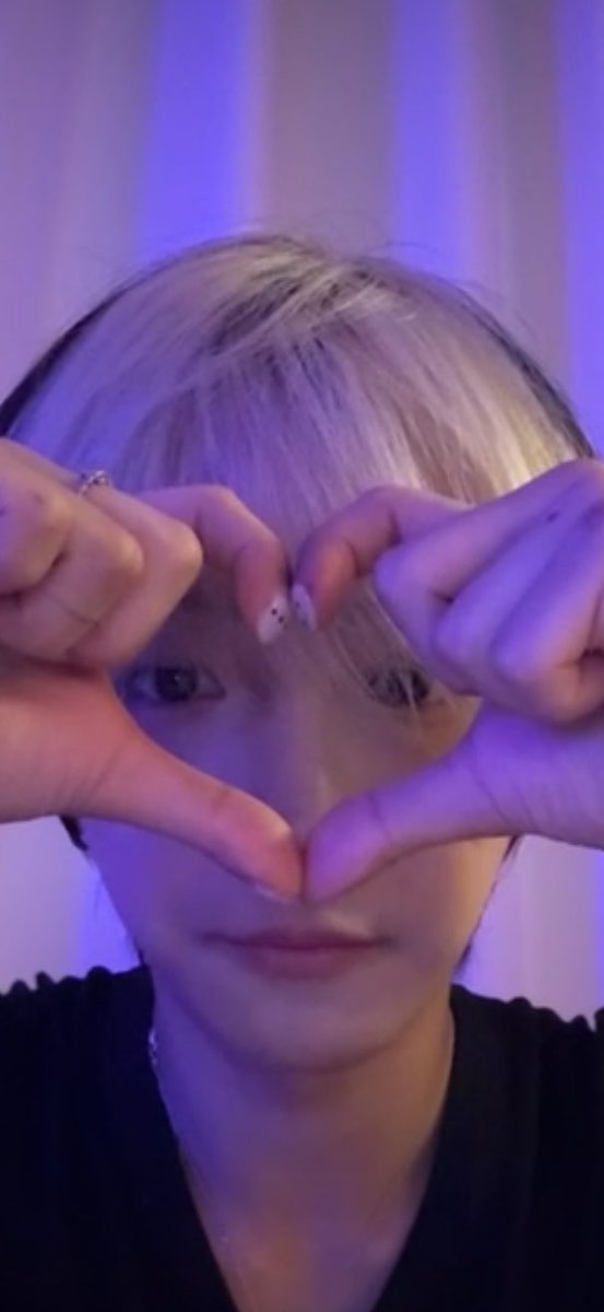 04j_u_'s tweet photo. 髪色変えてさらに可愛くなってた♡色んな表情するジュニルほんとかわいい https://t.co/fNxaREIWEN