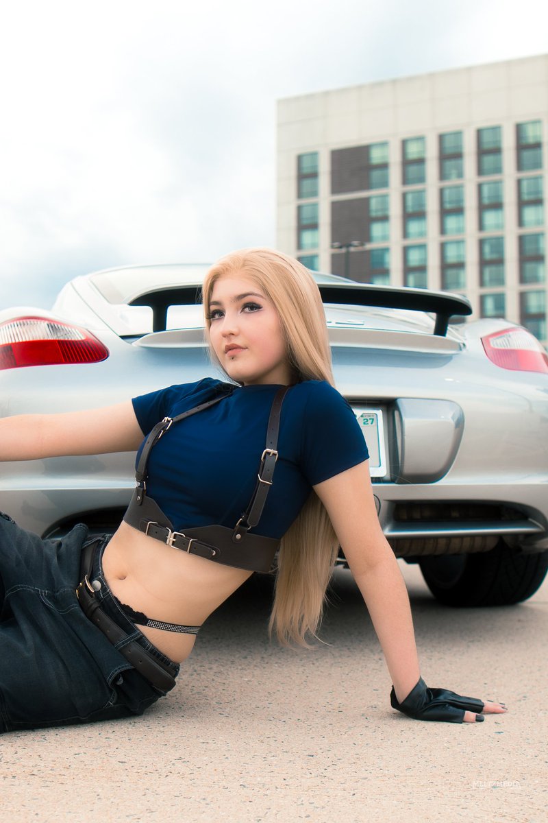 BeeLaAbeja's tweet photo. Got to shoot with this absolute beauty of a car last week!

Photog: Meltzmedia
Car owner: danfromdas
#cosplay #residentevil #porsche #leonkennedy #re4ㅤㅤㅤㅤㅤㅤ https://t.co/7wSXNyKQNb