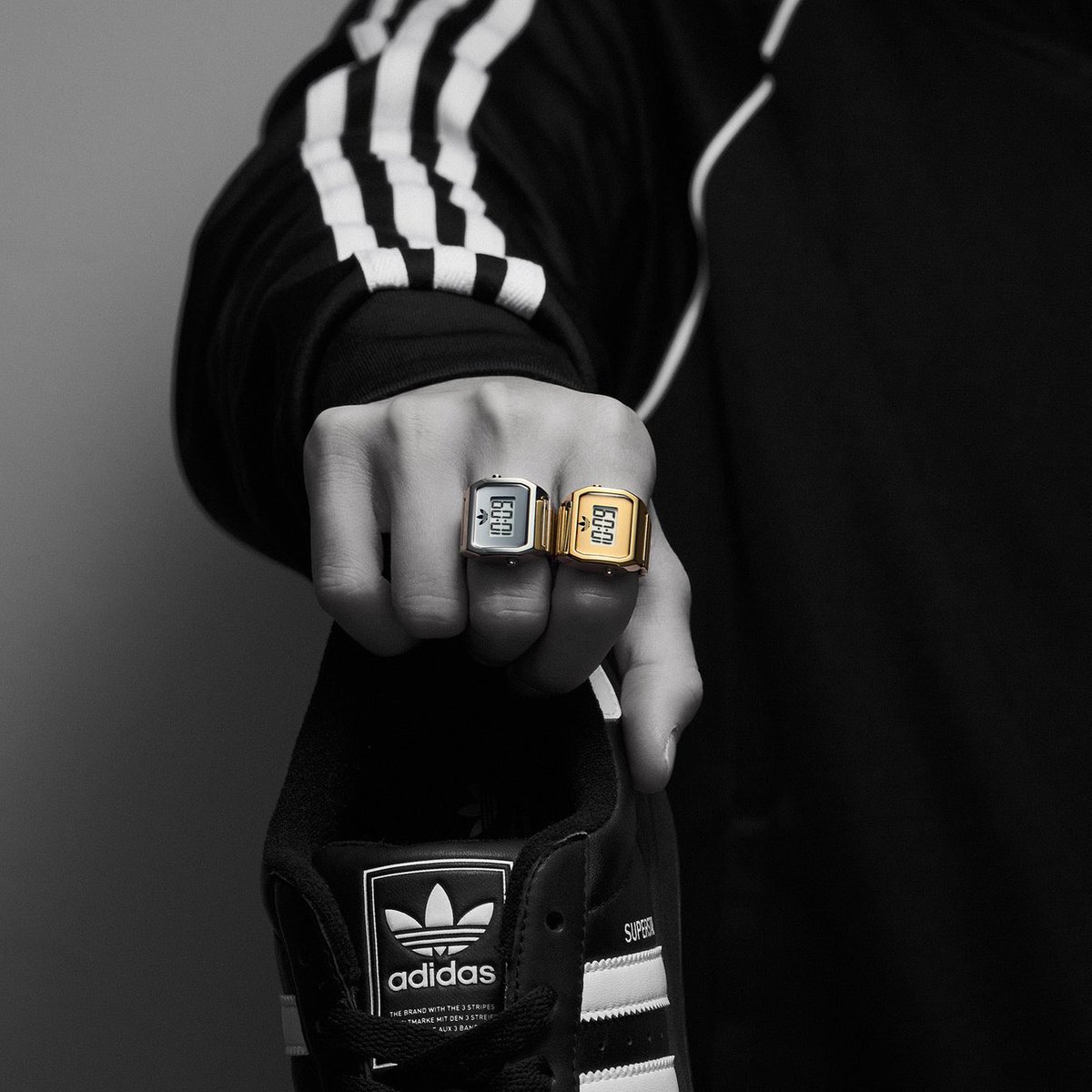 adidas Originals 初リングウォッチ『DIGITAL TWO RING』が国内6月25日