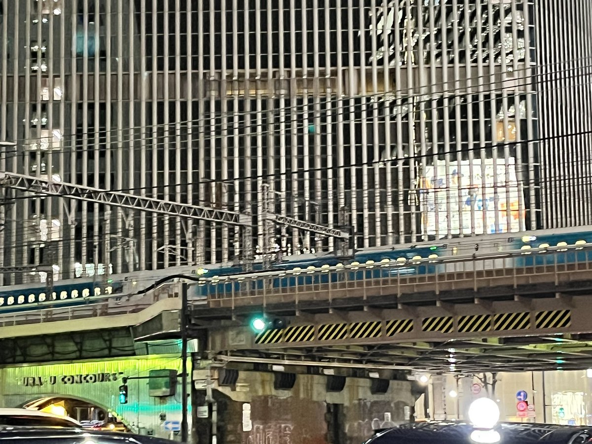 metropolisdad20's tweet photo. 今日から運行で神(画質…) https://t.co/cqsBGLvv0j